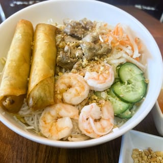 FS1. Vermicelli Rice Noodle Combo Bowl